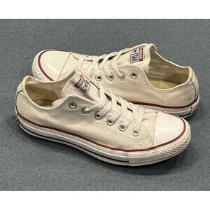 Converse White Chuck Taylor All Star- UNISEX Women’s 7 & Mens 5, LOW TOP SHOES